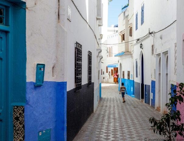 H8NHHF Colourful Streets In The Medina, Asilah, Morocco