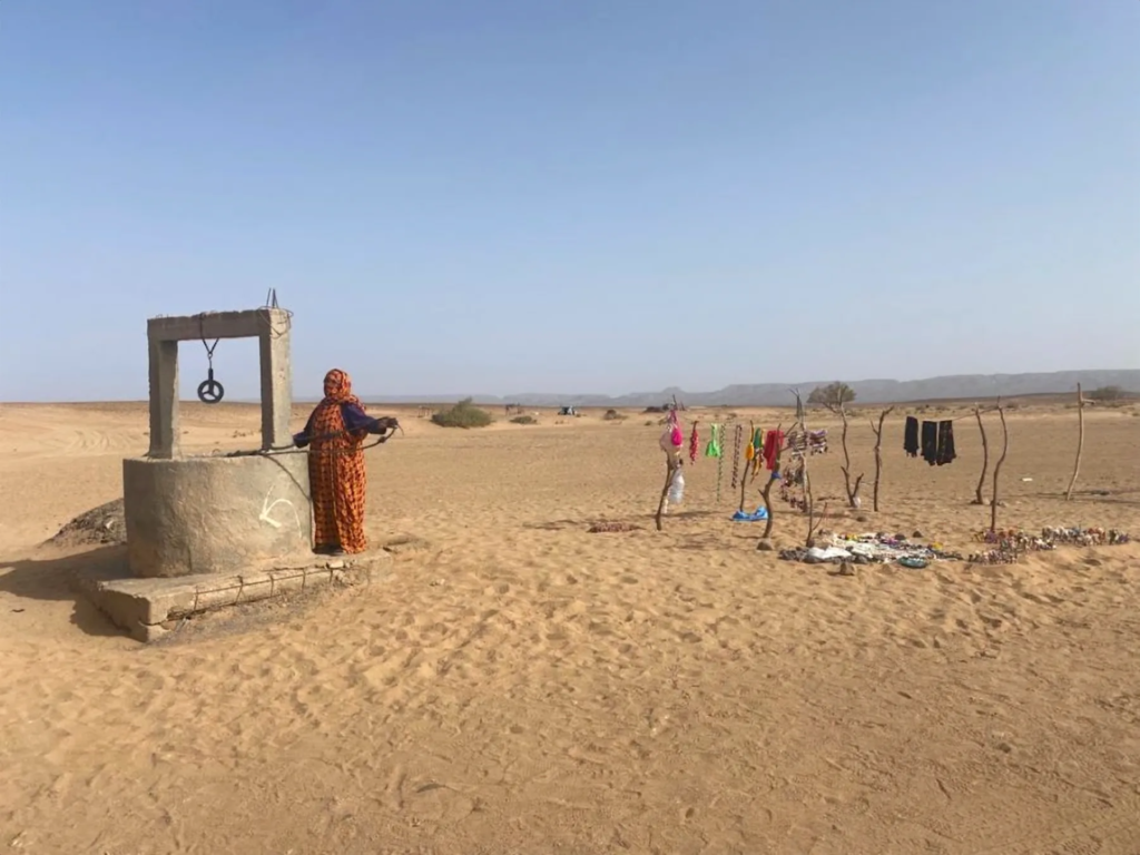 Kehidupan nomaden di sekitar Merzouga